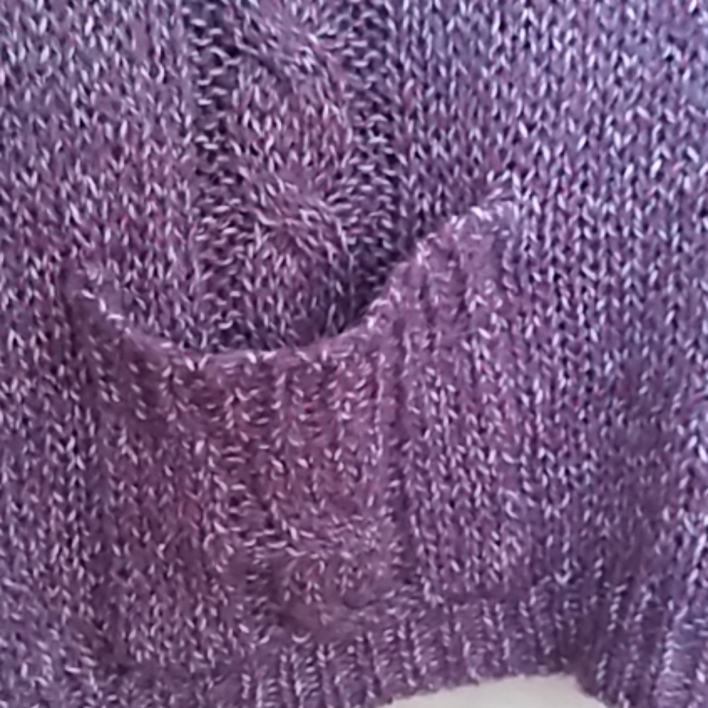 Evian LTD purple pullover M - Picture 2 of 5